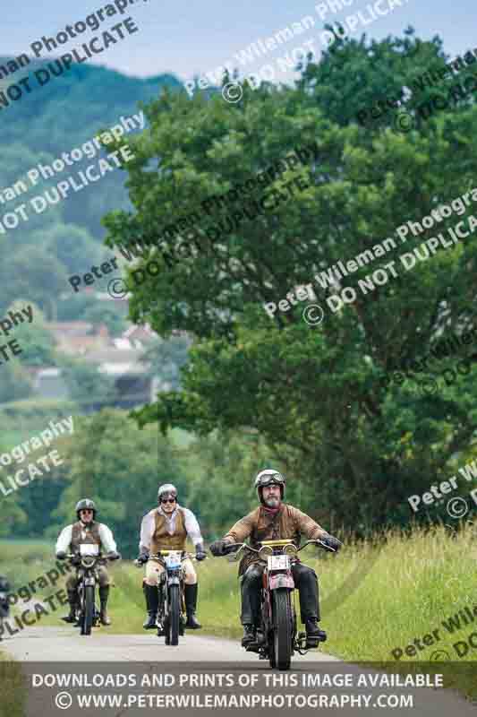 Vintage motorcycle club;eventdigitalimages;no limits trackdays;peter wileman photography;vintage motocycles;vmcc banbury run photographs